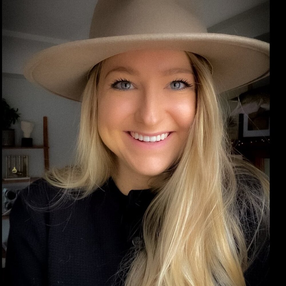 🌿 Meet Your Seller | Natural Fiber & Non-Tox Closet 🧺